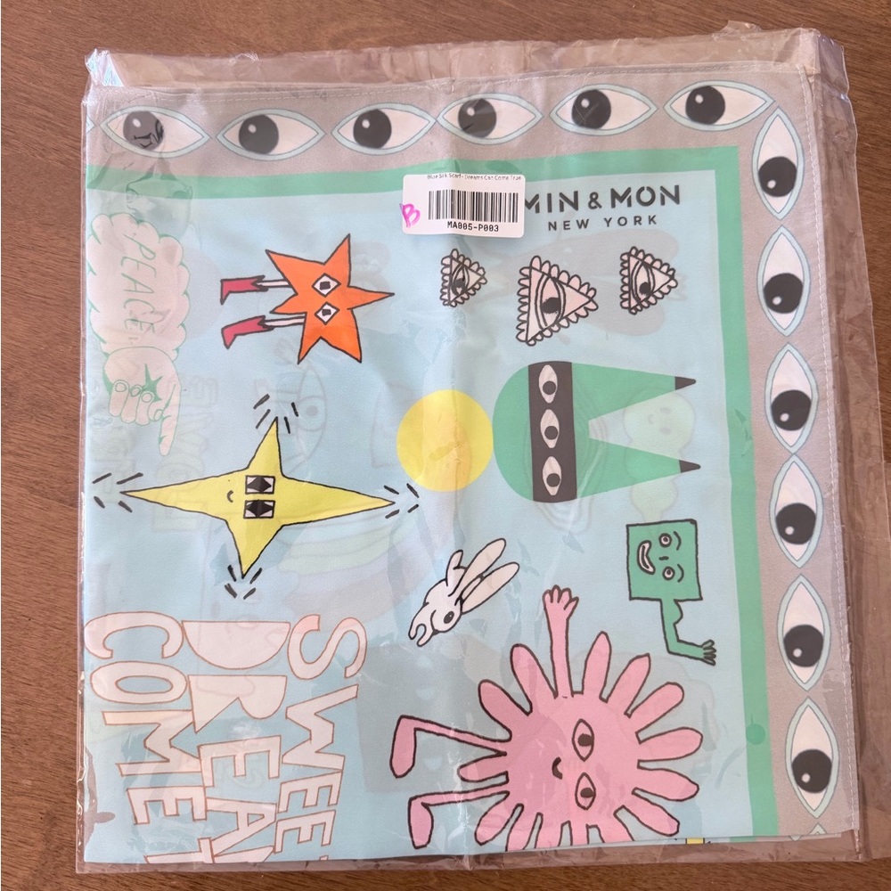 MIN & MON COMET DREAM SWEET SCARF NWT